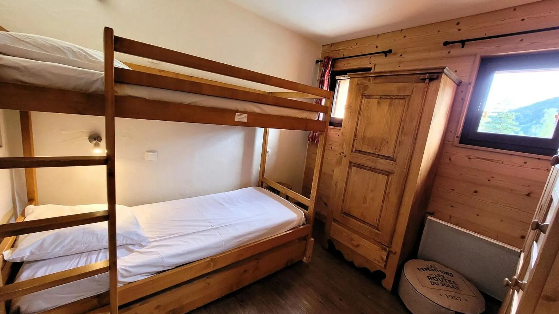 Appartement Renove Centre Station, 3 Etoiles, 4 Pers, Balcon, Parking, Wi-Fi - Fr-1-598-44 Les Gets 0*,  Franciaország